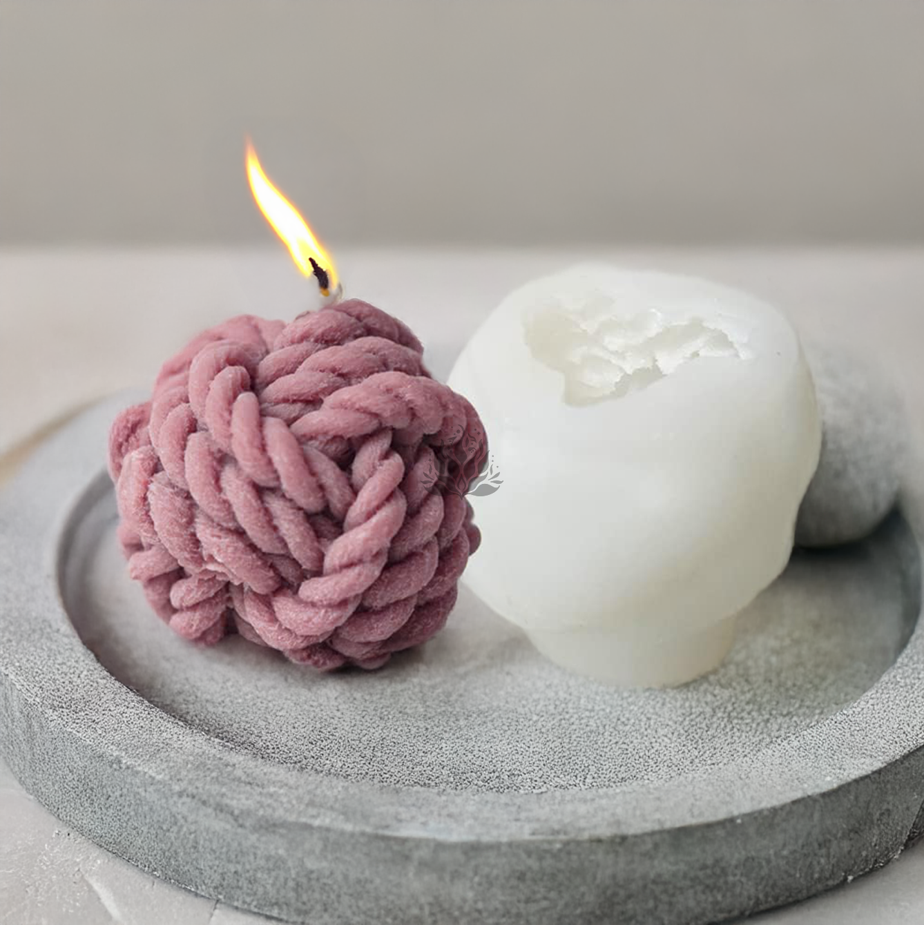 Silikonform für Kerzen - "Wool Ball" Wollknäuel
